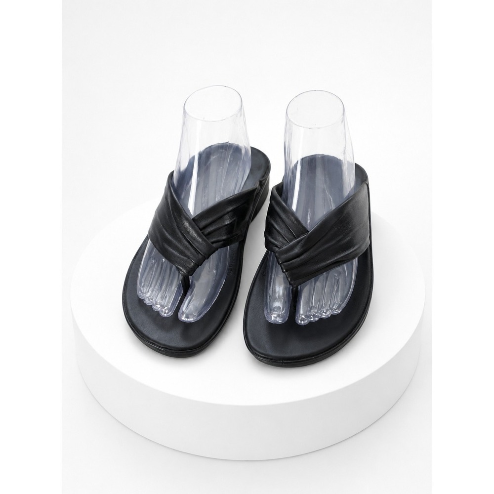 FitFlop Women's Leather Twiss Black  Size 7 Vacation Boho
